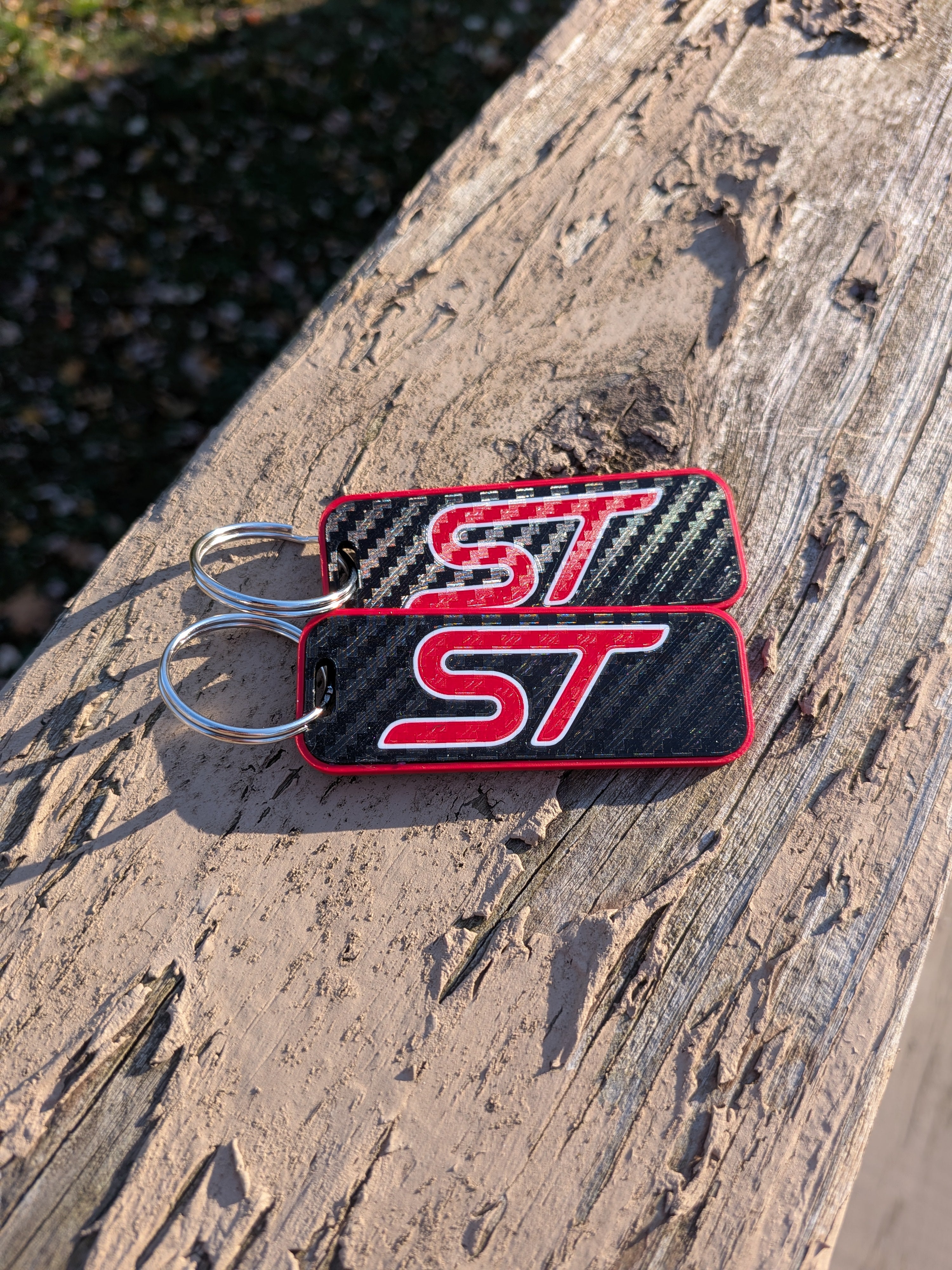 ST Keychains for Focus, Fiesta, Edge, Explorer Carbon Look (pair)