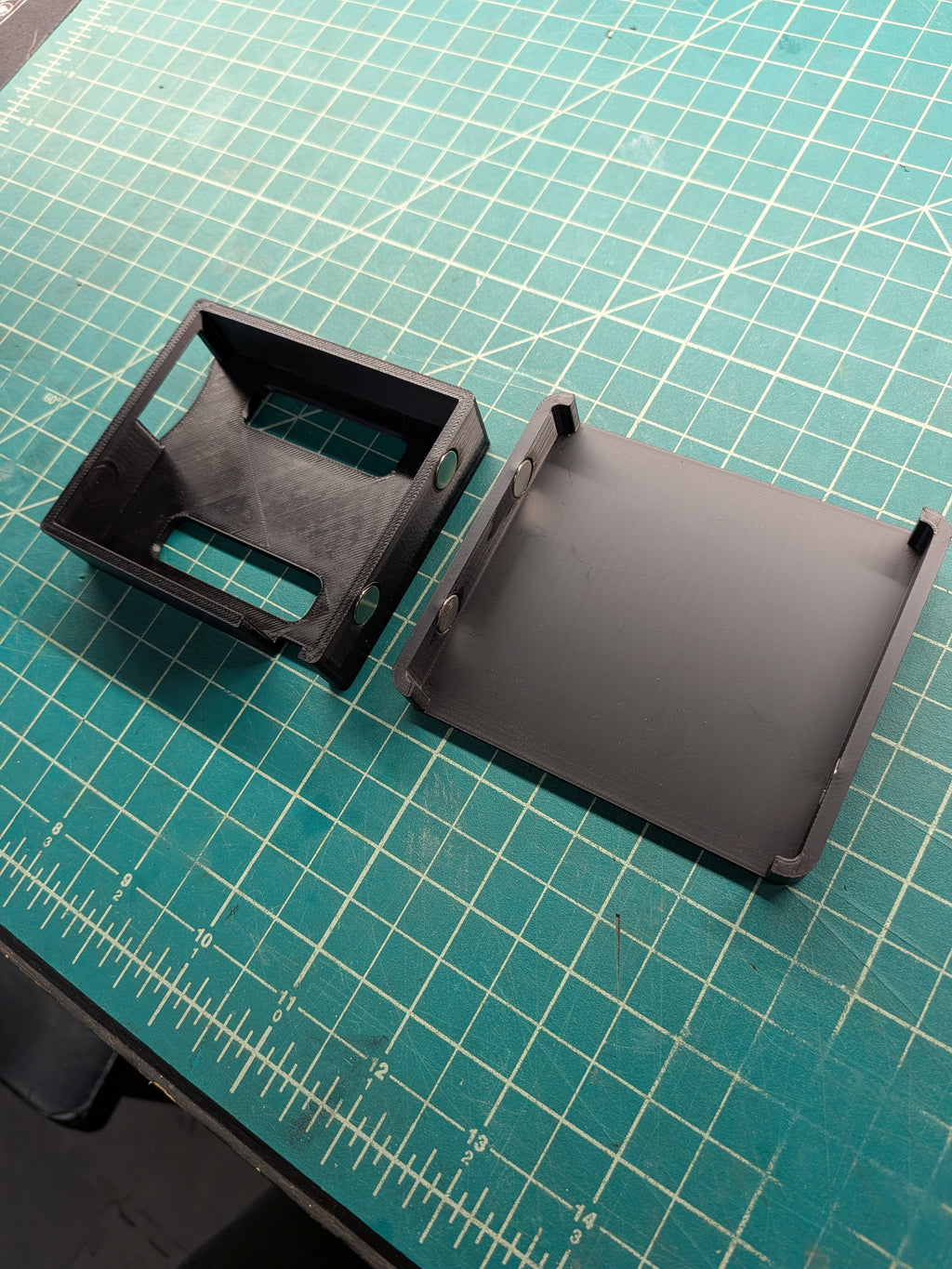 Terminator X 3.5" Screen Mount with Cover - Square